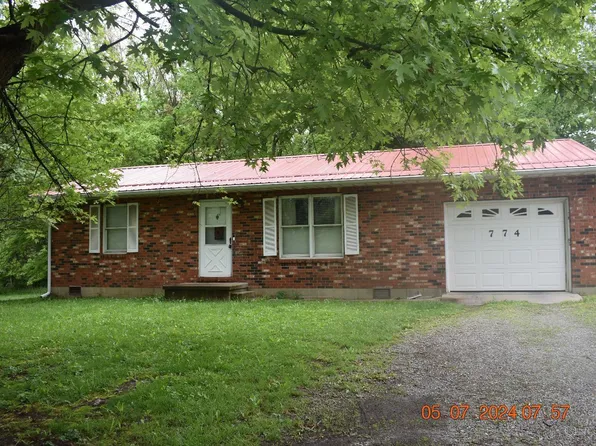 774 N West St, Hillsboro, OH 45133
