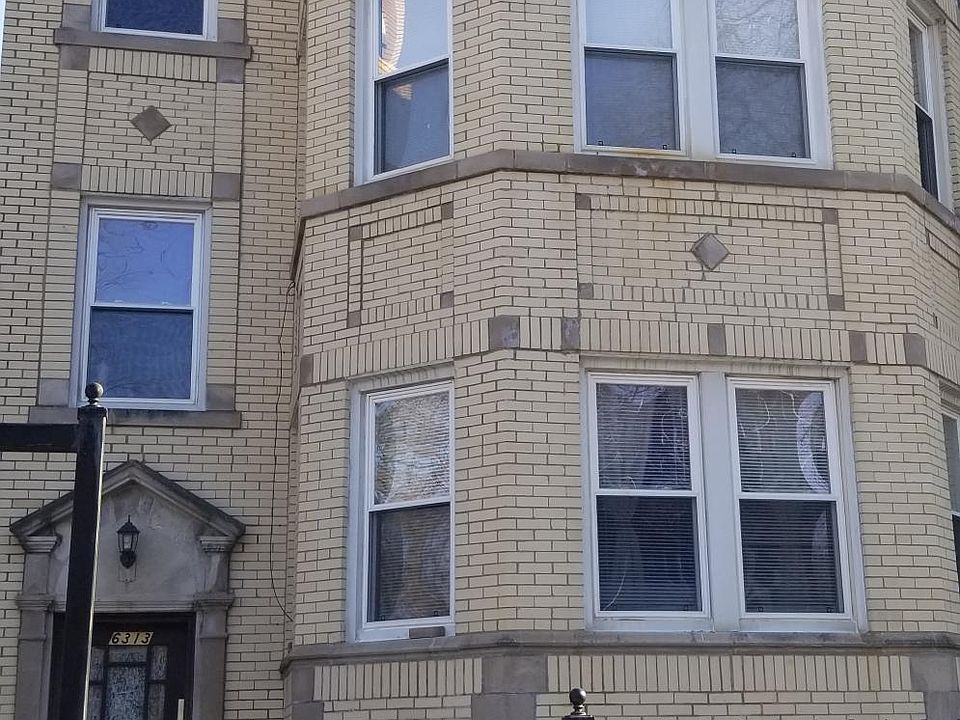 1st image of 6313 N Mozart St APT 3