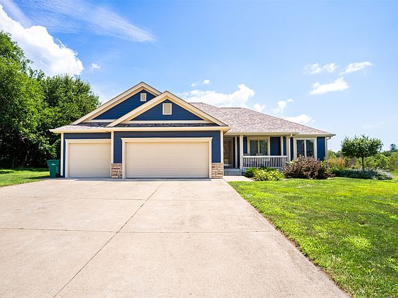 4th image of 900 N S Ct