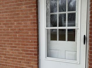 1306 Roundabout Rd, Martinsville, VA 24112