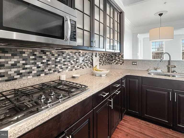 7803 Wormans Mill Rd — Photo 12