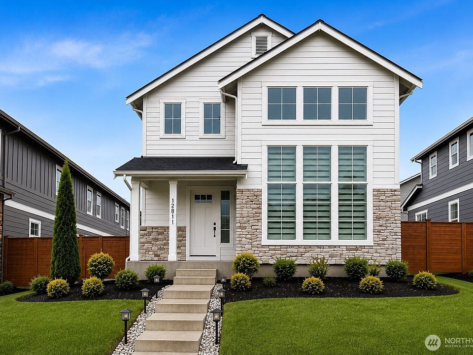 1st image of 12811 186th Avenue E
