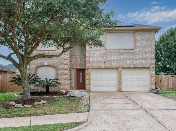 1135 Park Breeze Court, Fresno, TX 77545