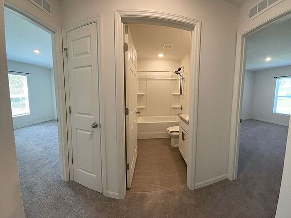2nd image of 1864 Red Bud Cir NW