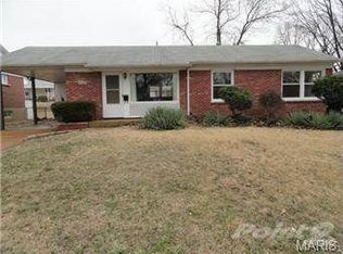 9128 Sioux Dr, Saint Louis, MO 63123