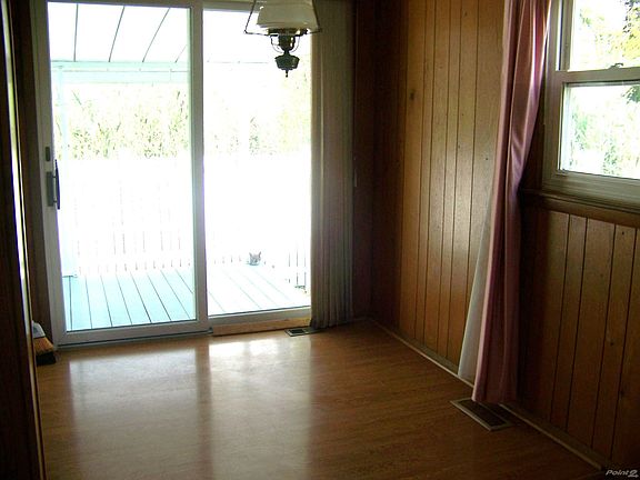 Sliders to Deck from Dining Area