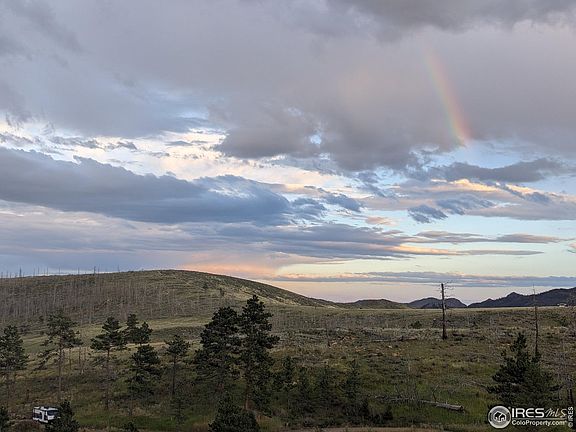 2nd image of 1737 Eiger Rd