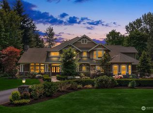 26117 NE 40th St, Redmond, WA