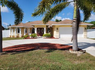 251 SW Oakridge Dr, Port Saint Lucie, FL 34984