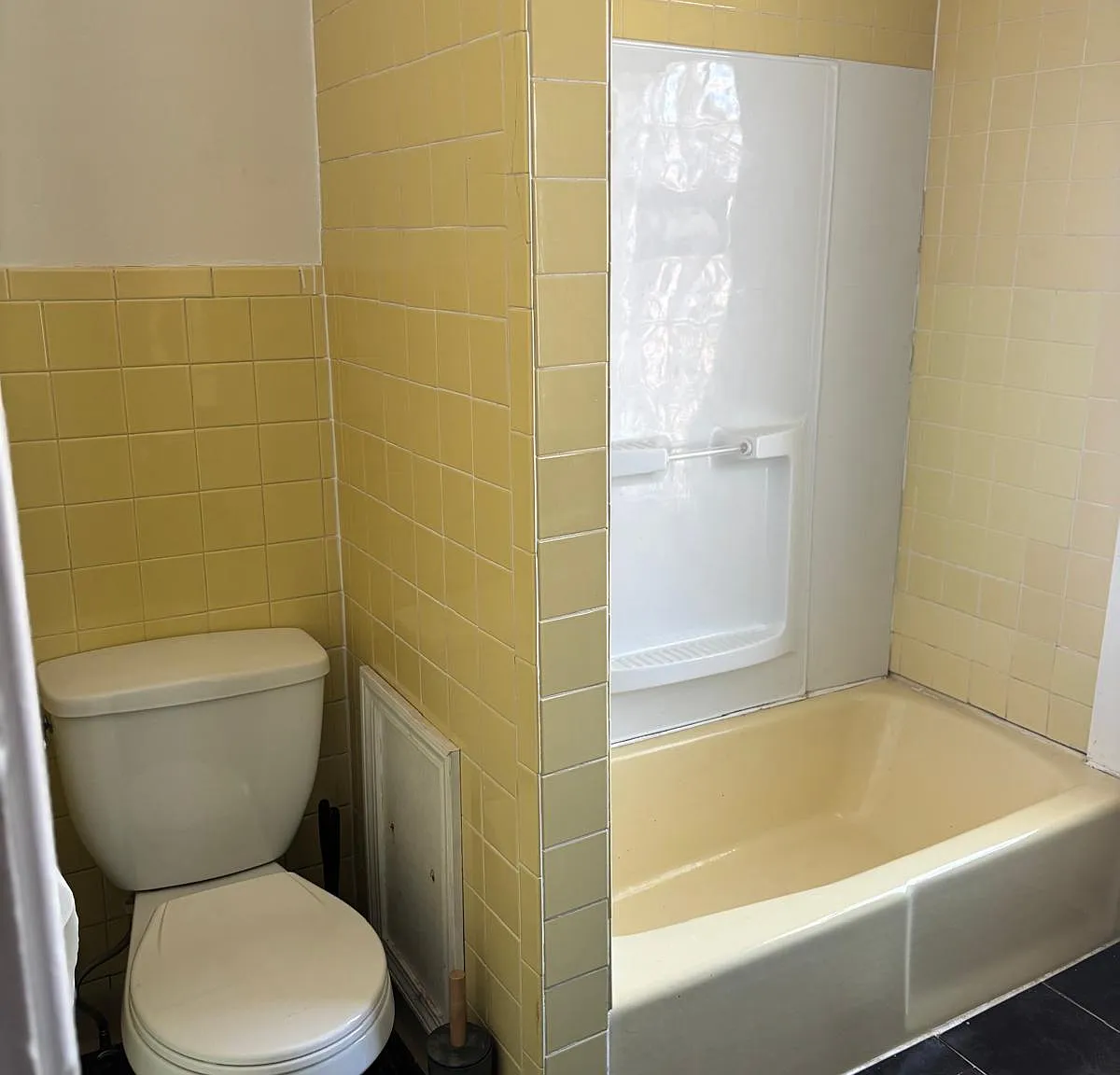 2 bed, 800 sqft, $880 — Photo 3