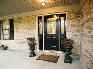 102 Stonehaven Ct, Hot Springs, AR 71901