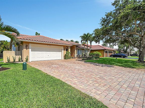 4th image of 5155 NW 96th Drive
