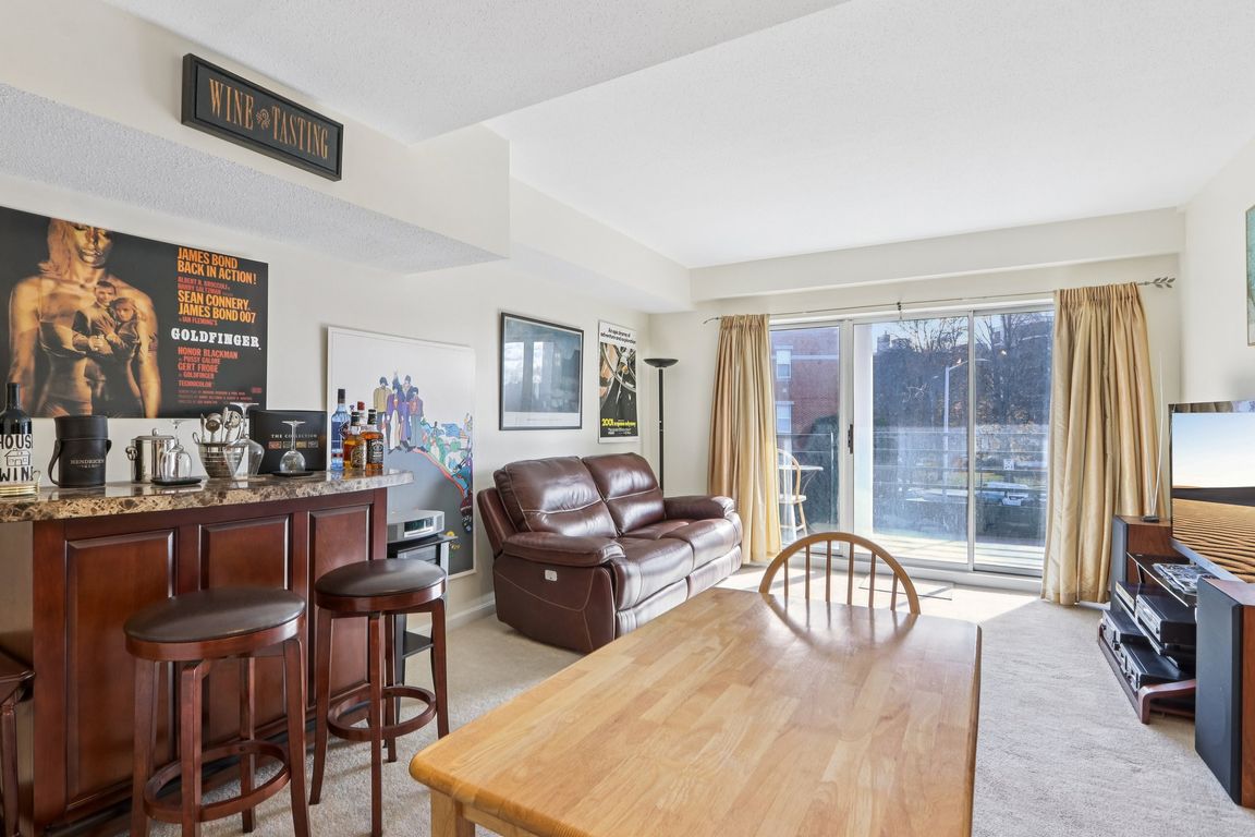 next background image