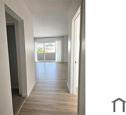 1178 N Kenmore Ave #3 — Photo 9
