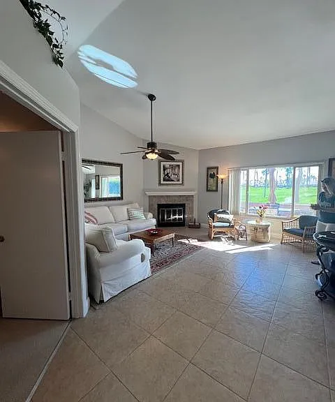 42596 Virginia Ave — Photo 11