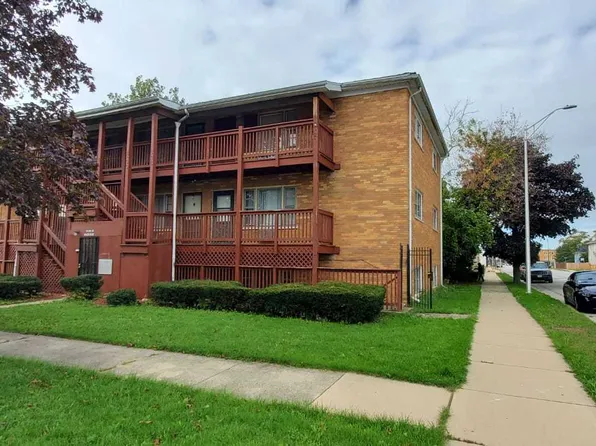 1400 Madison St APT 1B, Maywood, IL 60153