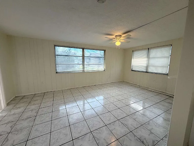 11701 Alpine Pkwy — Photo 6
