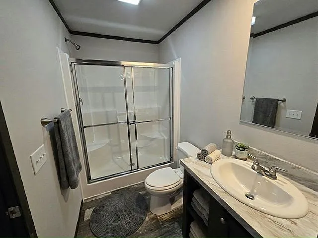 23 Wood Dr #8 — Photo 5