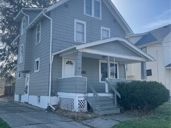 657 Lucille Ave, Akron, OH 44310