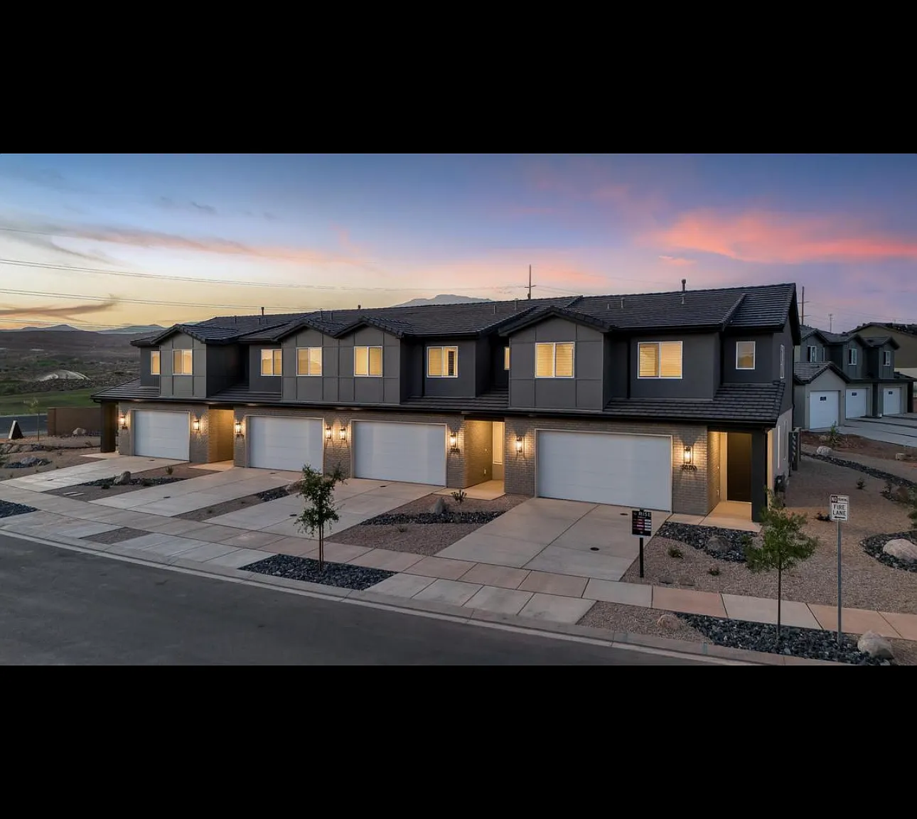 3 bed, 2.5 bath, 1659 sqft, $2,200 — Photo 1