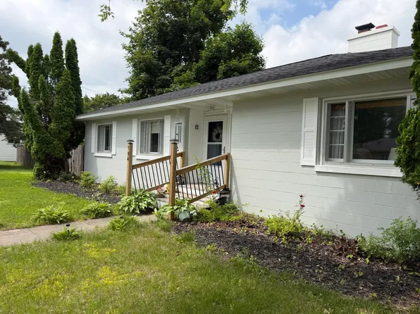 194 N Oliver St, Alpena, MI 49707