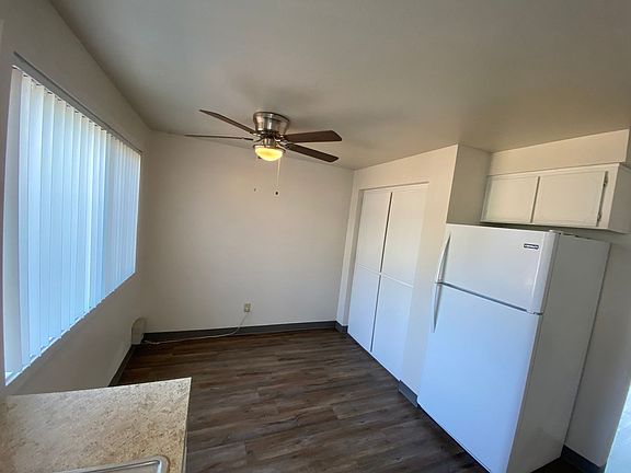 5th image of 1630 Monmouth St #11