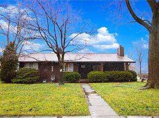83 Kinderhook Ct, East Amherst, NY 14051