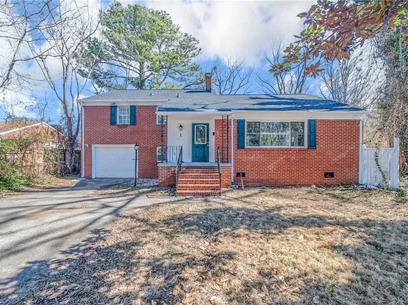 1 Julian Pl, Hampton, VA 23666