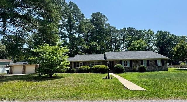 1st image of 313 Pond Dr