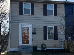 1 Kirwin Ct, Parkville, MD 21234