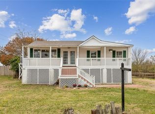 210 Messick Rd, Poquoson, VA 23662