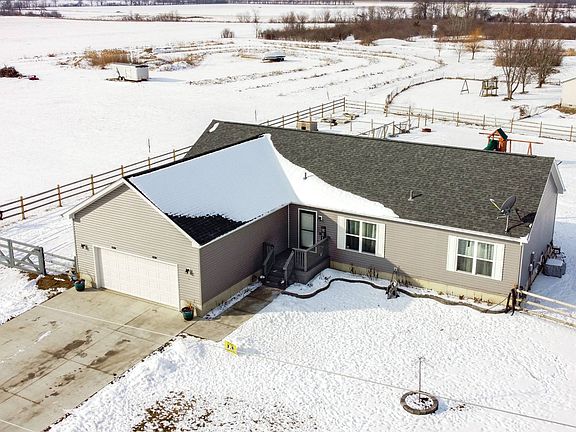2nd image of 11585 Wassehnova Rd
