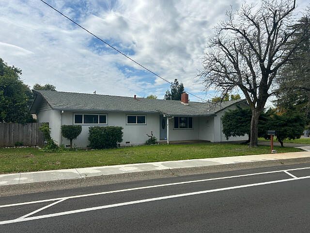1st image of 589 Loma Vista Dr