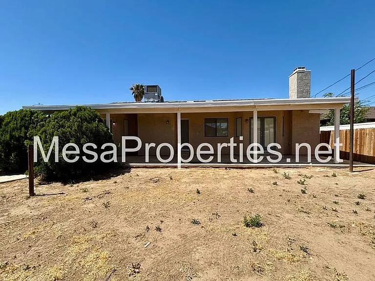 15717 Bear Valley Rd — Photo 20