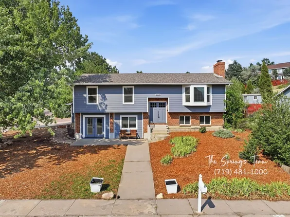 1239 Suncrest Way, Colorado Springs, CO 80906