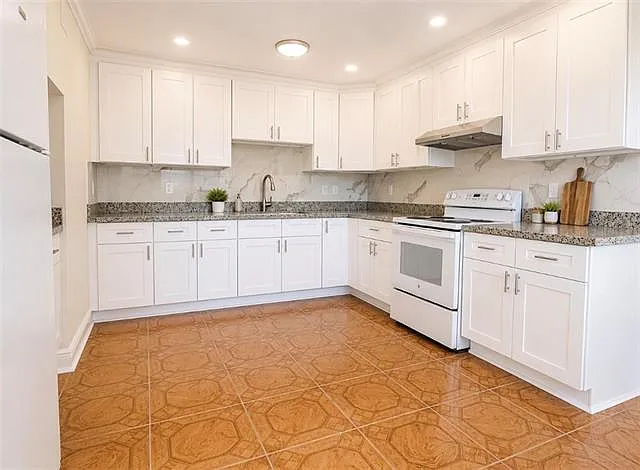 429 E Butterfly Cir — Photo 5
