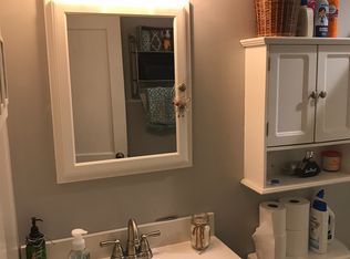 67 Brookline St, Townsend, MA 01469