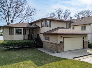 227 Lake Summerset Rd, Davis, IL 61019