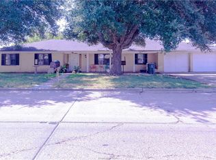 1009 W 18th St, Bryan, TX 77803