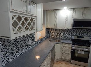 932 S 2nd St, Philadelphia, PA
