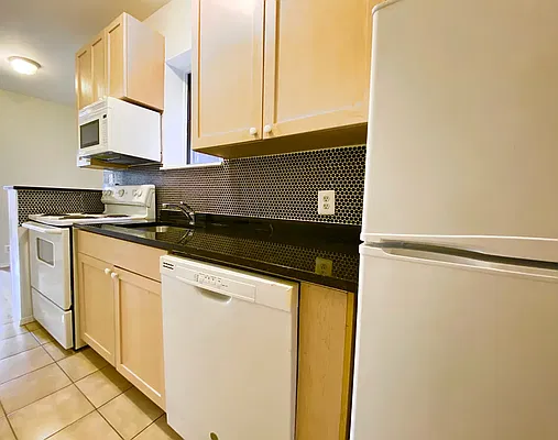 Rented by Voro NYC | media 21
