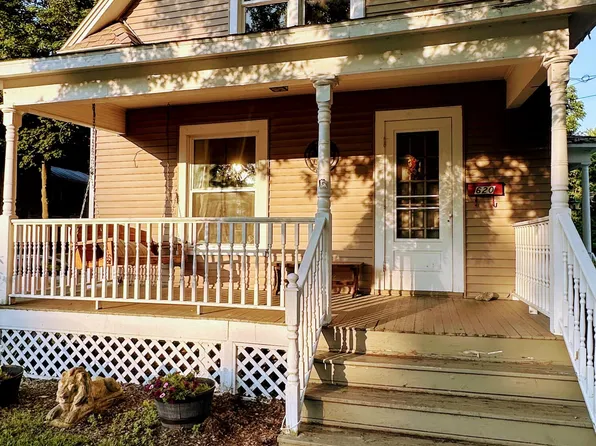 620 N Jefferson St, Ionia, MI 48846