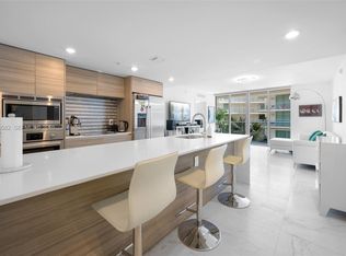 Peloro, Miami Beach, FL 33141