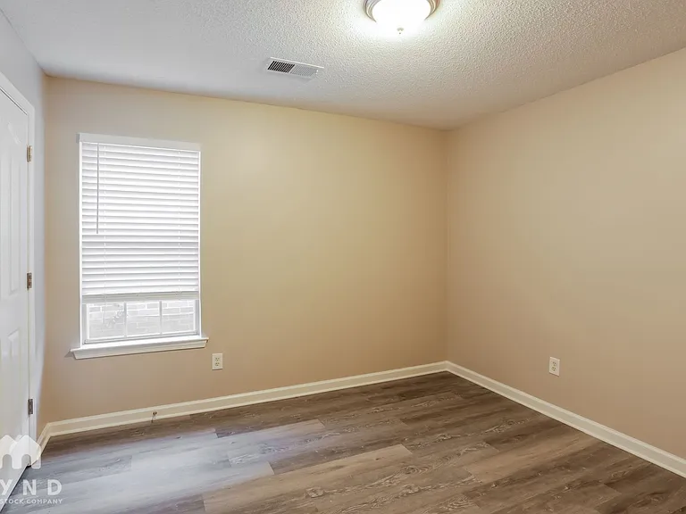 1142 Cross Valley Cv — Photo 10