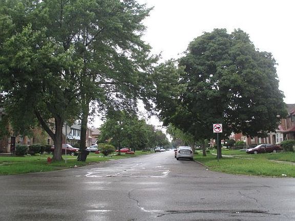 4th image of 18212 Cherrylawn St