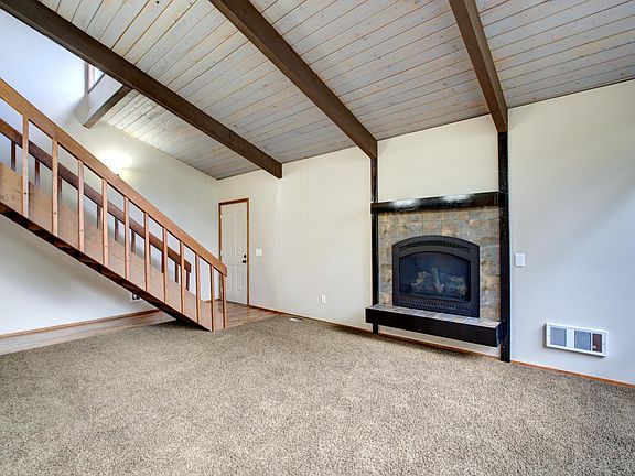 2nd image of 12929 NE 100th Ln