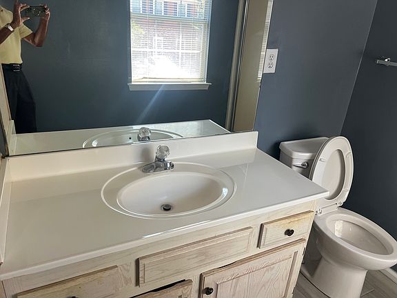 Vanity Master Bedroom