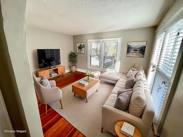 715 Orange Park Ave #C — Photo 4