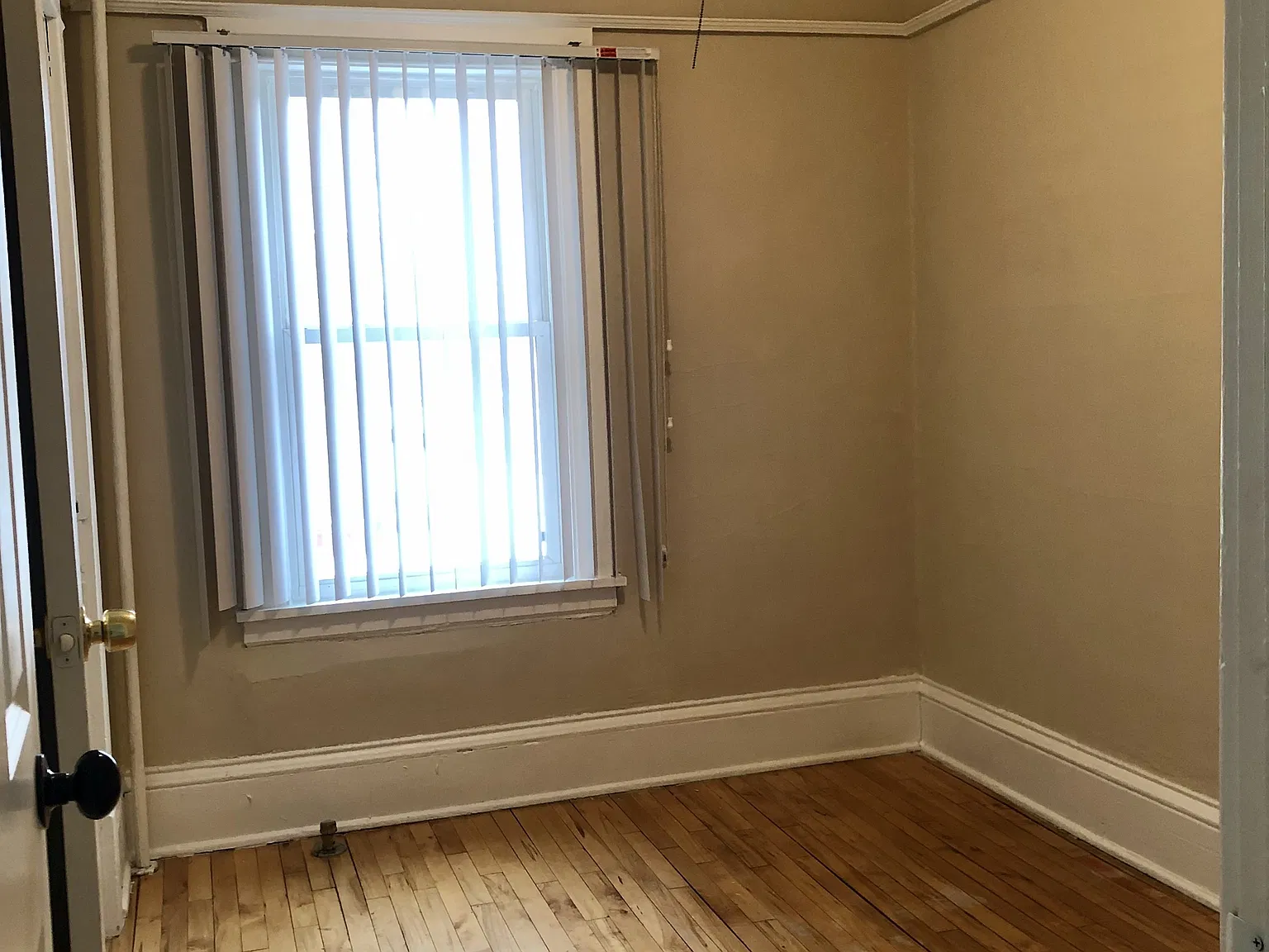 1530 Sherburne Avenue - 6 — Photo 3
