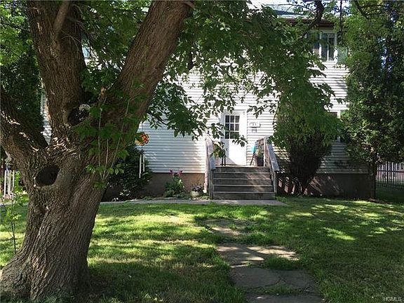 3rd image of 23 Pearl St